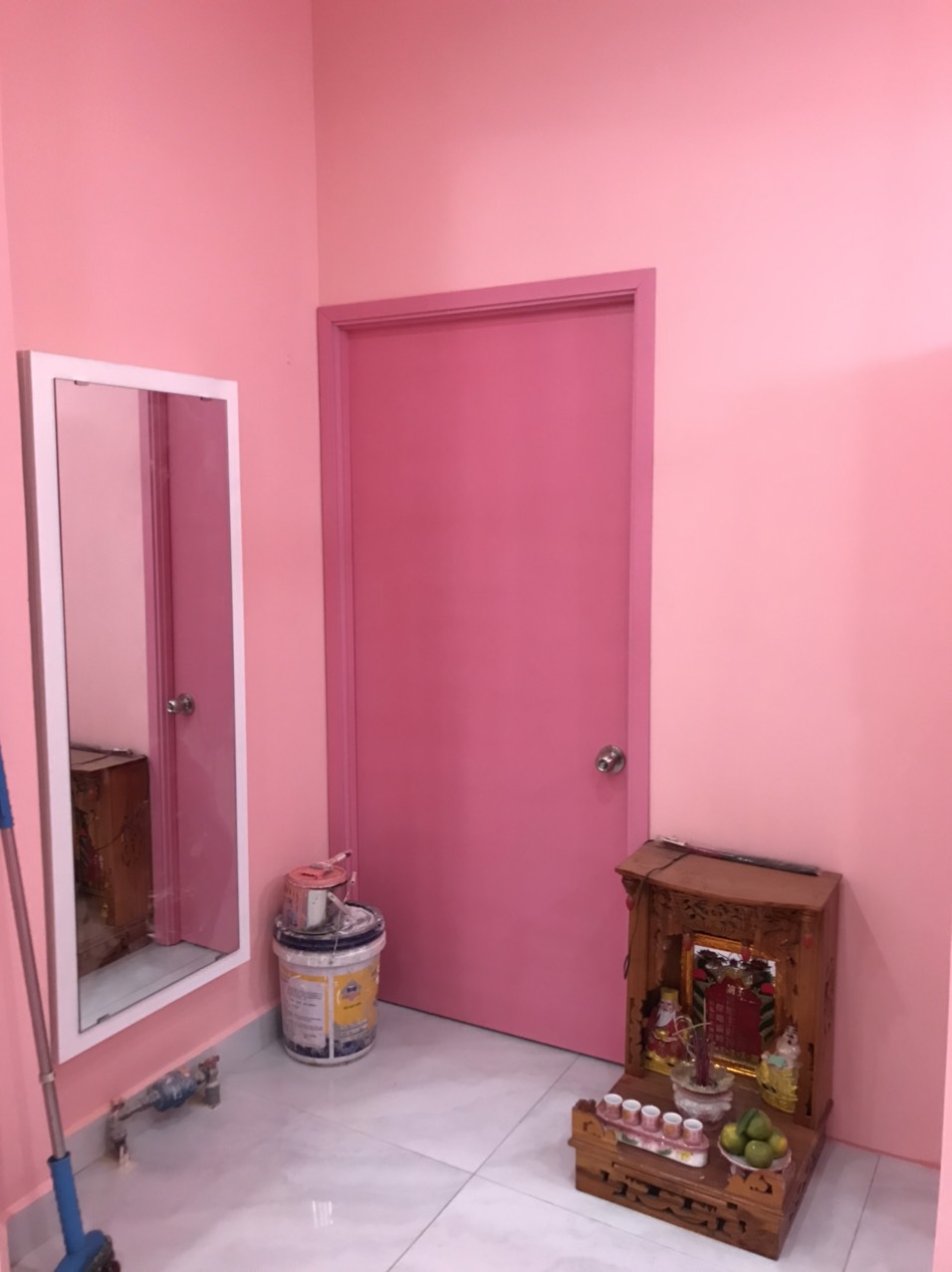 thi công showroom quần áo thời trang