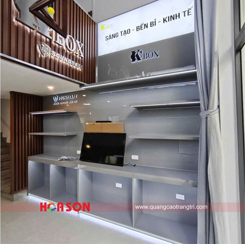 thi-cong-showroom-loa-nghe-nhac